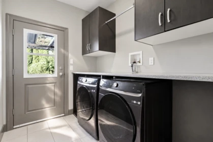 Basement Recreation Room Photo of 32215 14 Avenue, Mission, BC