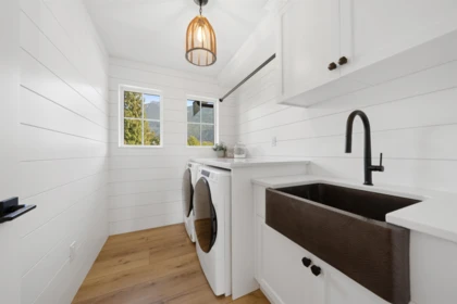Laundry Room Photo of 10191 Caryks Road, Chilliwack, BC