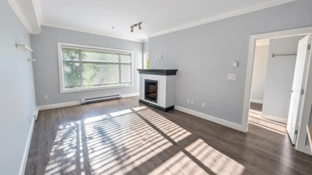Kitchen Photo of 304 11566 224 Street, Maple Ridge, BC