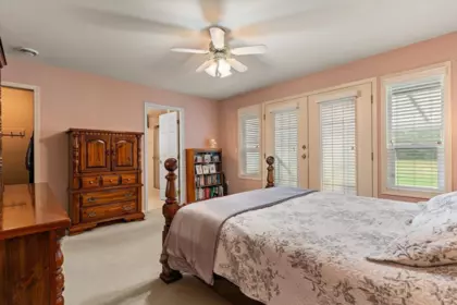 Laundry Room Photo of 42703 Janzen Road, Sardis - Greendale, BC