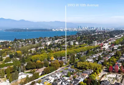Family Room Photo of 3993 W 10th Avenue, Vancouver, BC
