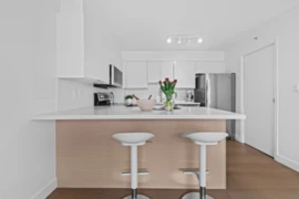204 1633 W 8th Avenue, Vancouver, BC