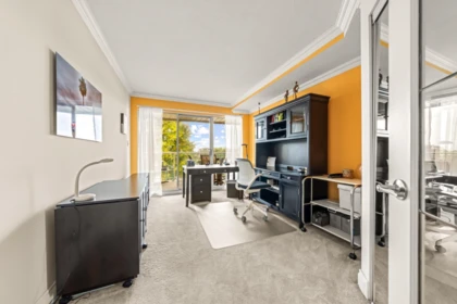 Entry Foyer Photo of 306 1230 Quayside Drive, New Westminster, BC