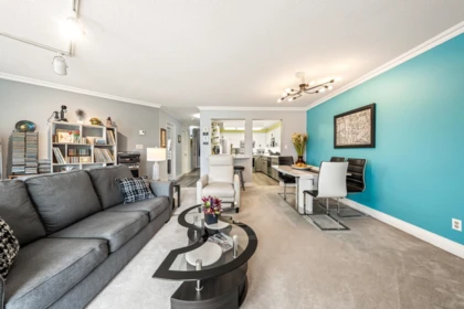 Kitchen Photo of 306 1230 Quayside Drive, New Westminster, BC