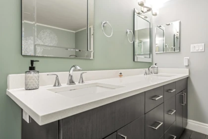 Mudroom Photo of 306 1230 Quayside Drive, New Westminster, BC