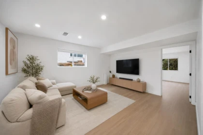 1576 161 Street, Surrey, BC, Surrey — Half Duplex for sale