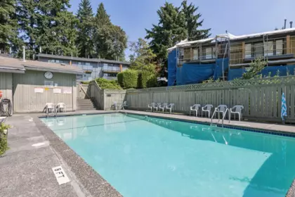 Breakfast Nook Photo of 1084 Lillooet Road, North Vancouver, BC