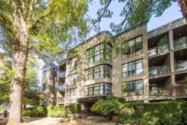 210 2181 W 10th Avenue, Vancouver, BC
