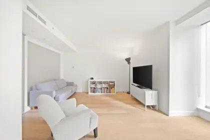 201 1409 W Pender Street, Vancouver, BC, Vancouver — Apartment/Condo for sale