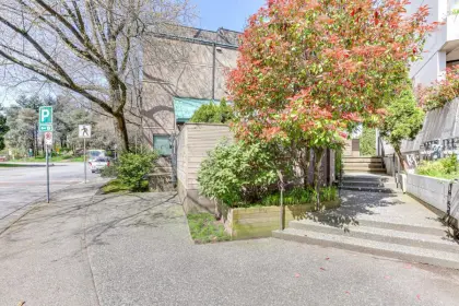 677 Moberly Road, Vancouver, BC, Vancouver — Townhouse for sale