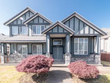 18191 60 Avenue, Surrey, BC, Surrey — Single Family Residence for sale