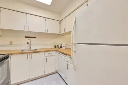 326 8451 Westminster Highway, Richmond, BC, Richmond — Apartment/Condo for sale