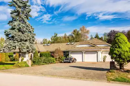 15435 Killarney Place, Surrey, BC, Surrey — Single Family Residence for sale