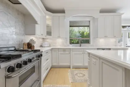 1297 Eldon Road, North Vancouver, BC, North vancouver — Single Family Residence for sale
