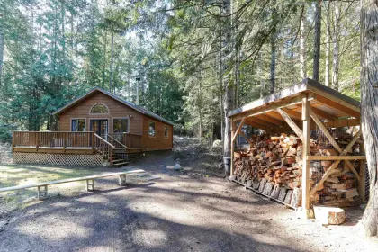 519 Abbott Road, Mayne Island, BC, Mayne island — Single Family Residence for sale