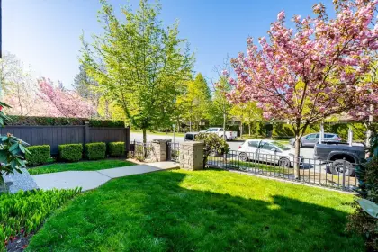 20 3268 156a Street, Surrey, BC, Surrey — Townhouse for sale