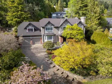 4711 Westwood Drive, West Vancouver, BC, West vancouver — Single Family Residence for sale