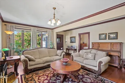 1522 Tenth Avenue, New Westminster, BC, New westminster — Single Family Residence for sale