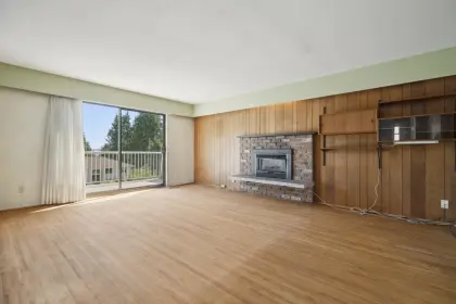 546 W 20th Street, North Vancouver, BC, North vancouver — Single Family Residence for sale