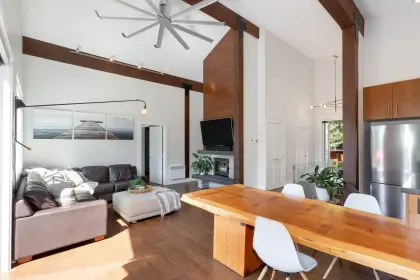 8313 Chalet Drive, Whistler, BC, Whistler — Single Family Residence for sale