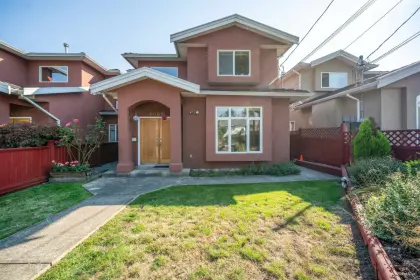6038 Neville Street, Burnaby, BC, Burnaby — Half Duplex for sale
