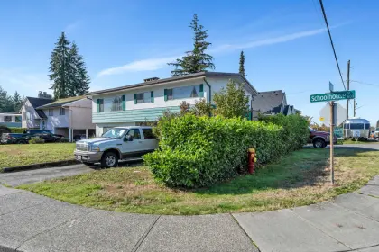 688 Schoolhouse Street, Coquitlam, BC, Coquitlam — Single Family Residence for sale