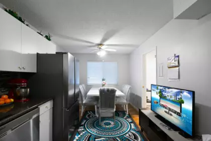 Office / Den Photo of 13289 71b Avenue, Surrey, BC
