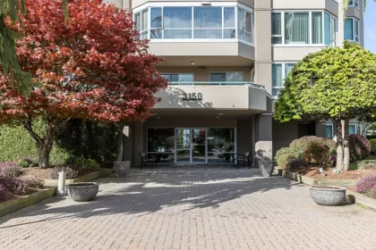 904 3150 Gladwin Road, Abbotsford, BC