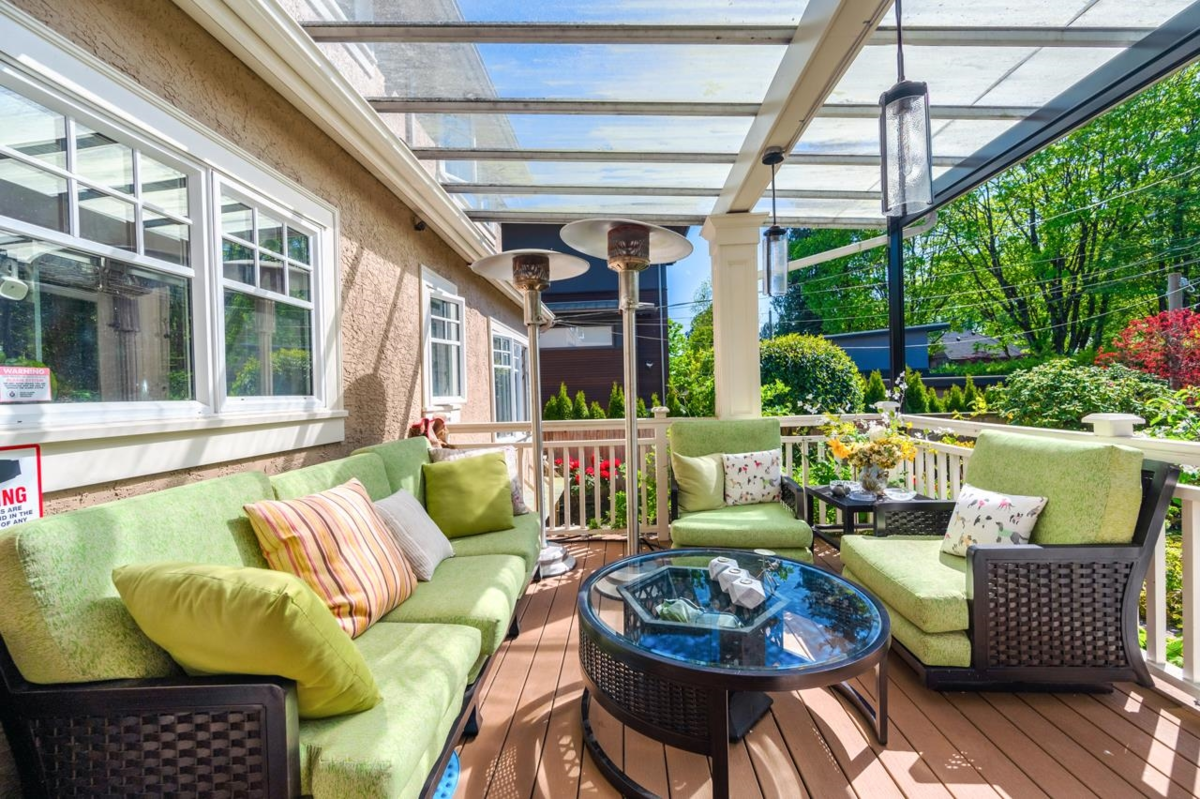 Powder Room Photo of 6261 Adera Street, Vancouver, BC