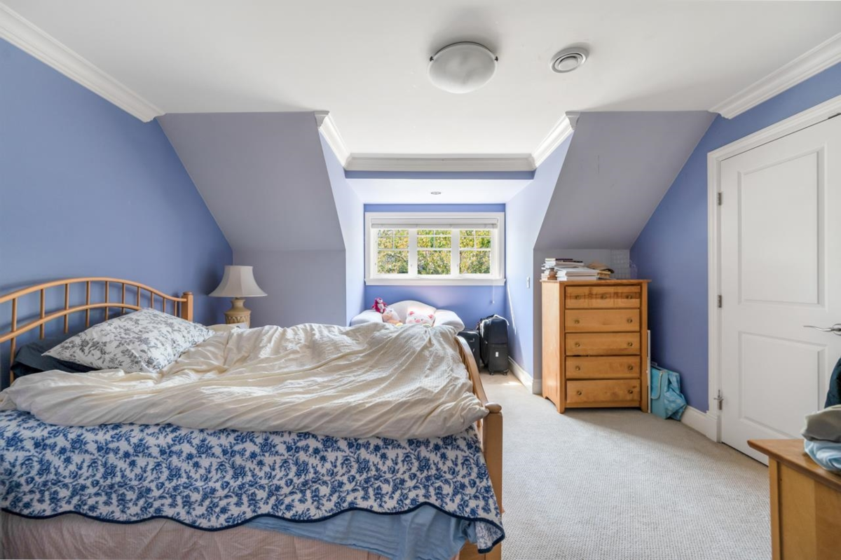 Swimming Pool Photo of 6261 Adera Street, Vancouver, BC