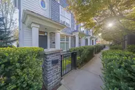 MLS R2995262