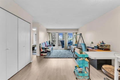410 1945 Woodway Place, Burnaby, BC, Burnaby — Apartment/Condo for sale