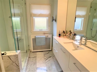 Primary Bathroom Photo of 5776 Angus Drive, Vancouver, BC