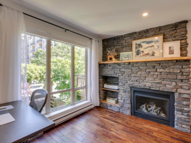 1196 Village Green Way, Squamish, BC, Squamish — Townhouse for sale