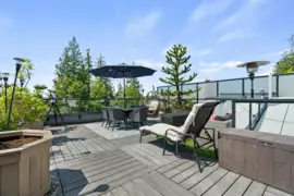 405 9350 University High Street, Burnaby, BC