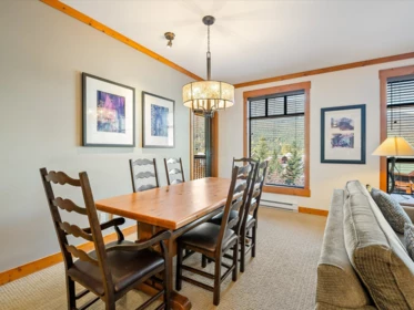 524 2202 Gondola Way, Whistler, BC, Whistler — Apartment/Condo for sale