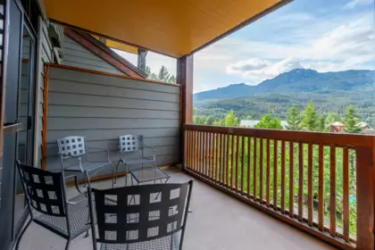 524 2202 Gondola Way, Whistler, BC, Whistler — Apartment/Condo for sale