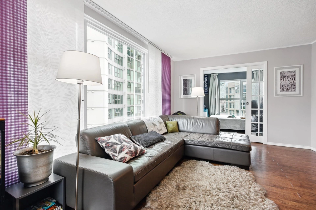 Walk-In Closet Photo of B1002 1331 Homer Street, Vancouver, BC