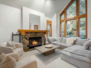 1 4668 Blackcomb Way, Whistler, BC, Whistler — Townhouse for sale