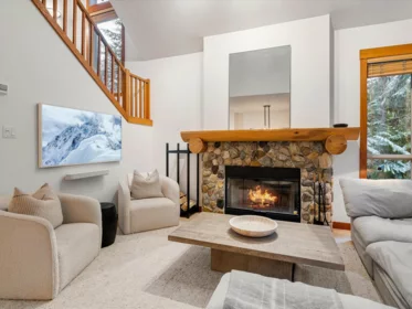 1 4668 Blackcomb Way, Whistler, BC, Whistler — Townhouse for sale