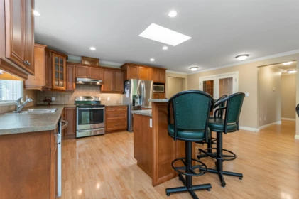 Breakfast Nook Photo of 165 46000 Thomas Road, Chilliwack, BC