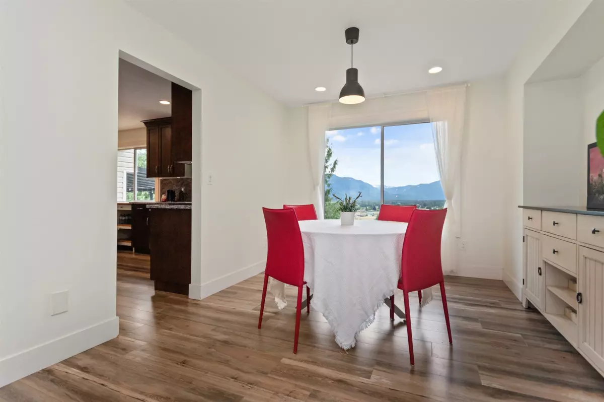 Mudroom Photo of 47495 Swallow Crescent, Chilliwack, BC