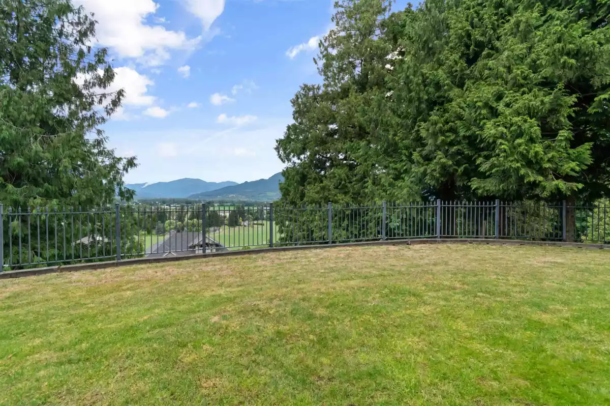 Pantry Photo of 47495 Swallow Crescent, Chilliwack, BC