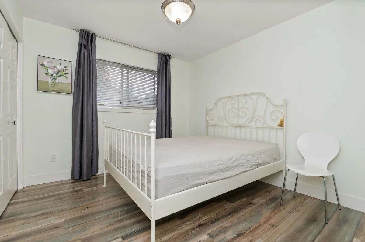 Swimming Pool Photo of 47495 Swallow Crescent, Chilliwack, BC