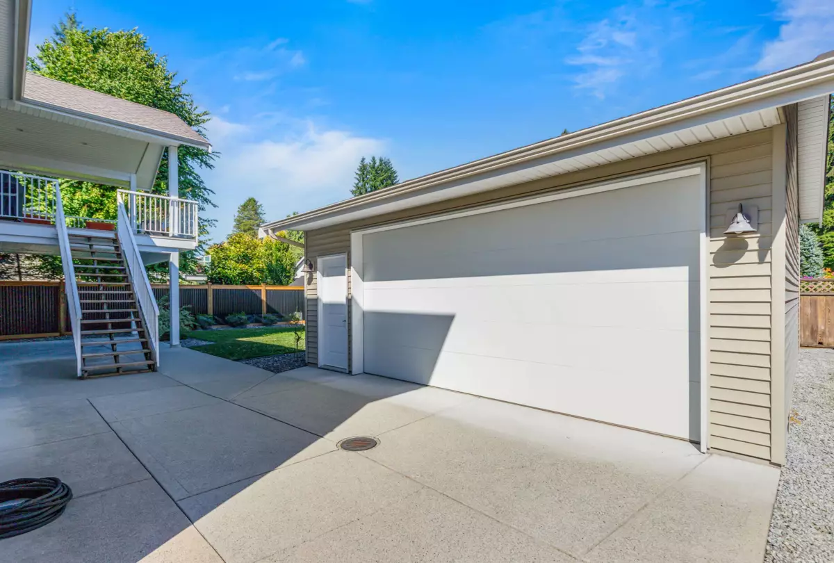 Fitness Center Photo Near 12782 228a Street, Maple Ridge, BC