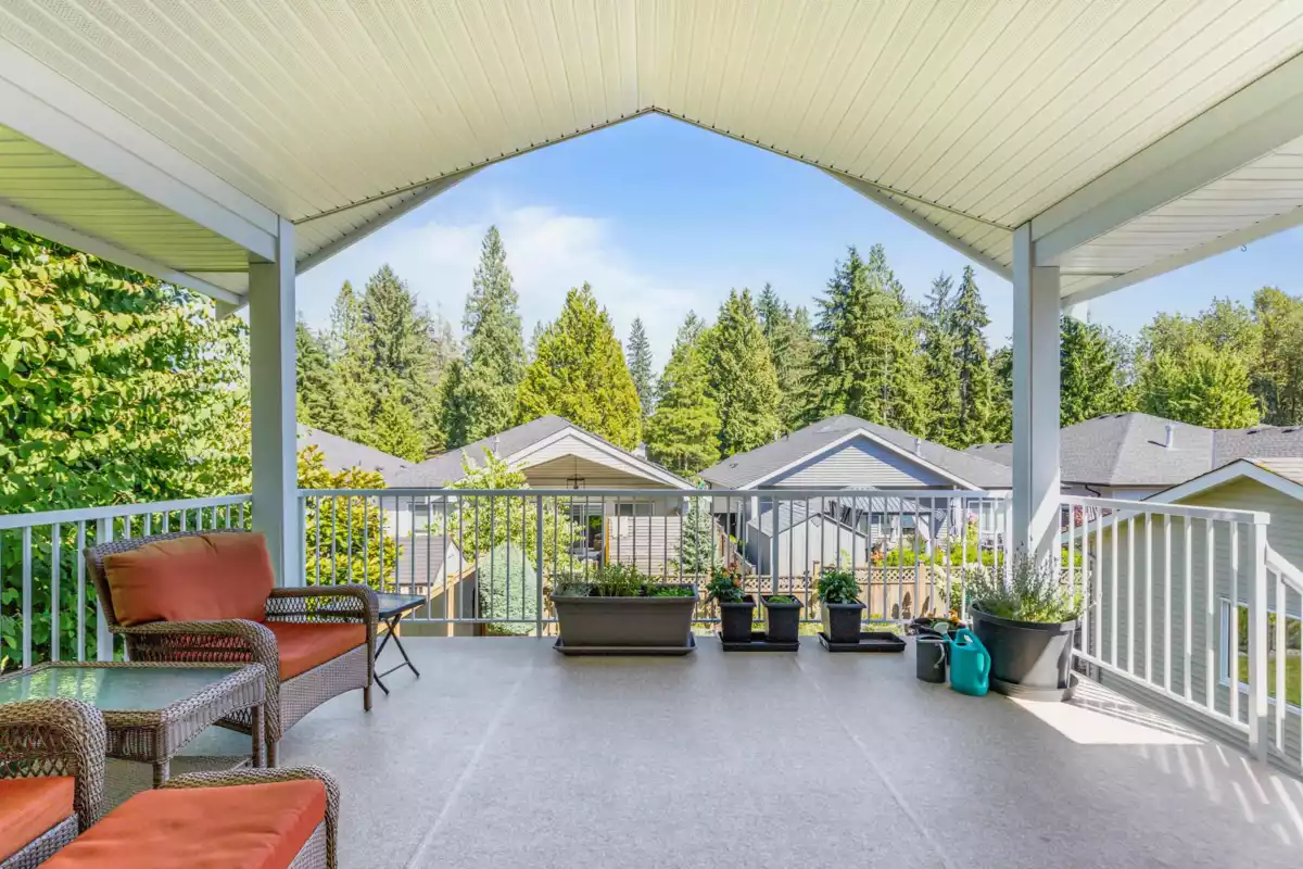 Guest Bathroom Photo of 12782 228a Street, Maple Ridge, BC