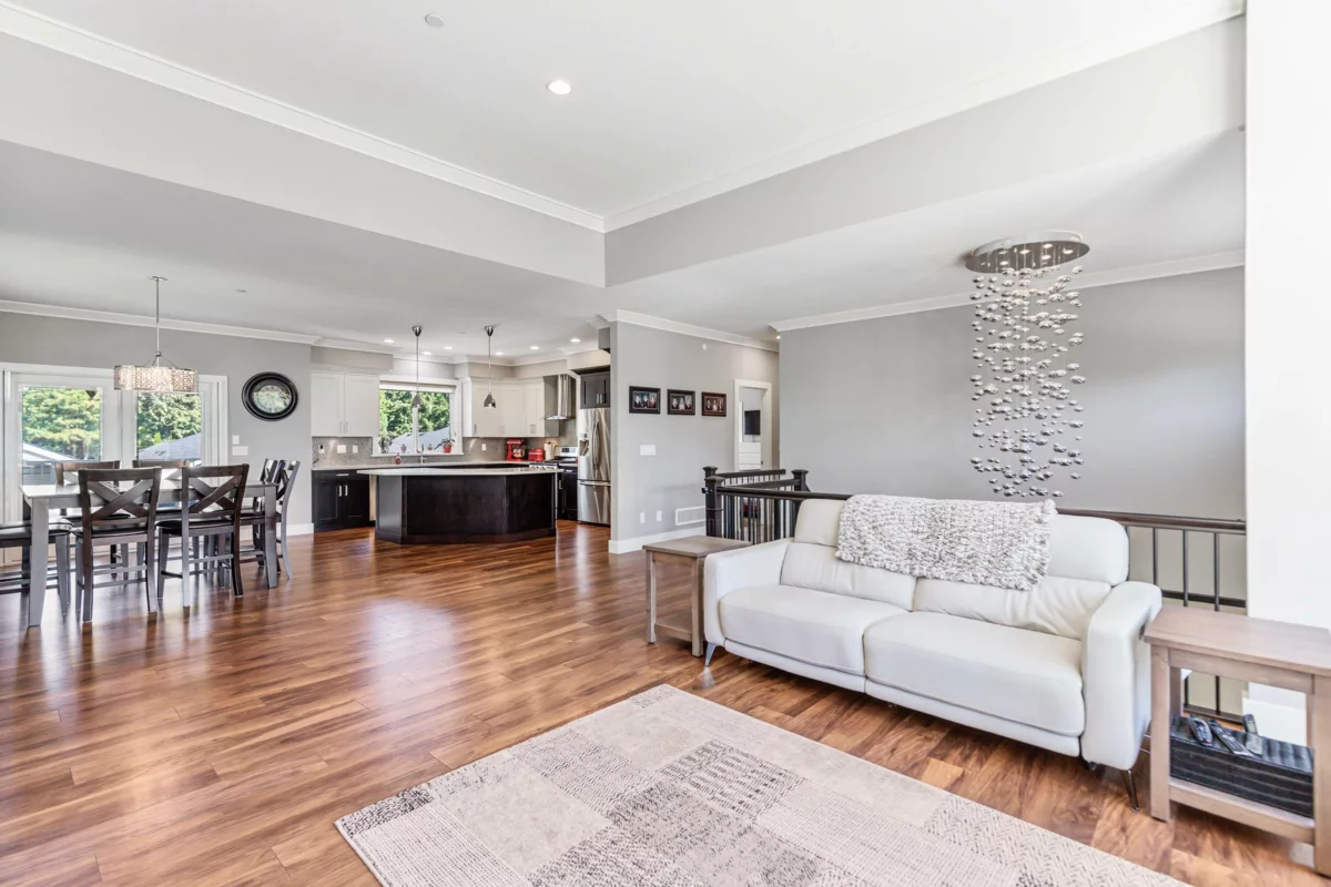 Kitchen Island Photo of 12782 228a Street, Maple Ridge, BC