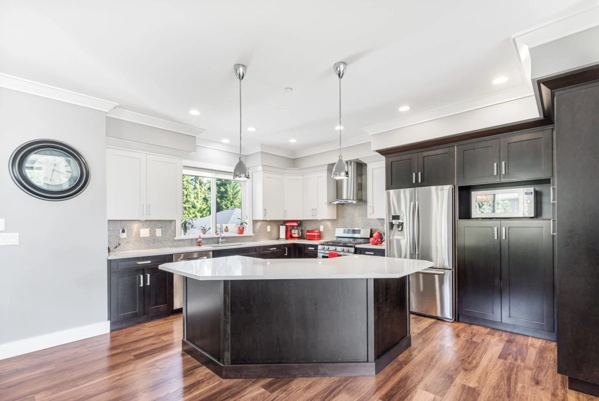 Walk-In Closet Photo of 12782 228a Street, Maple Ridge, BC