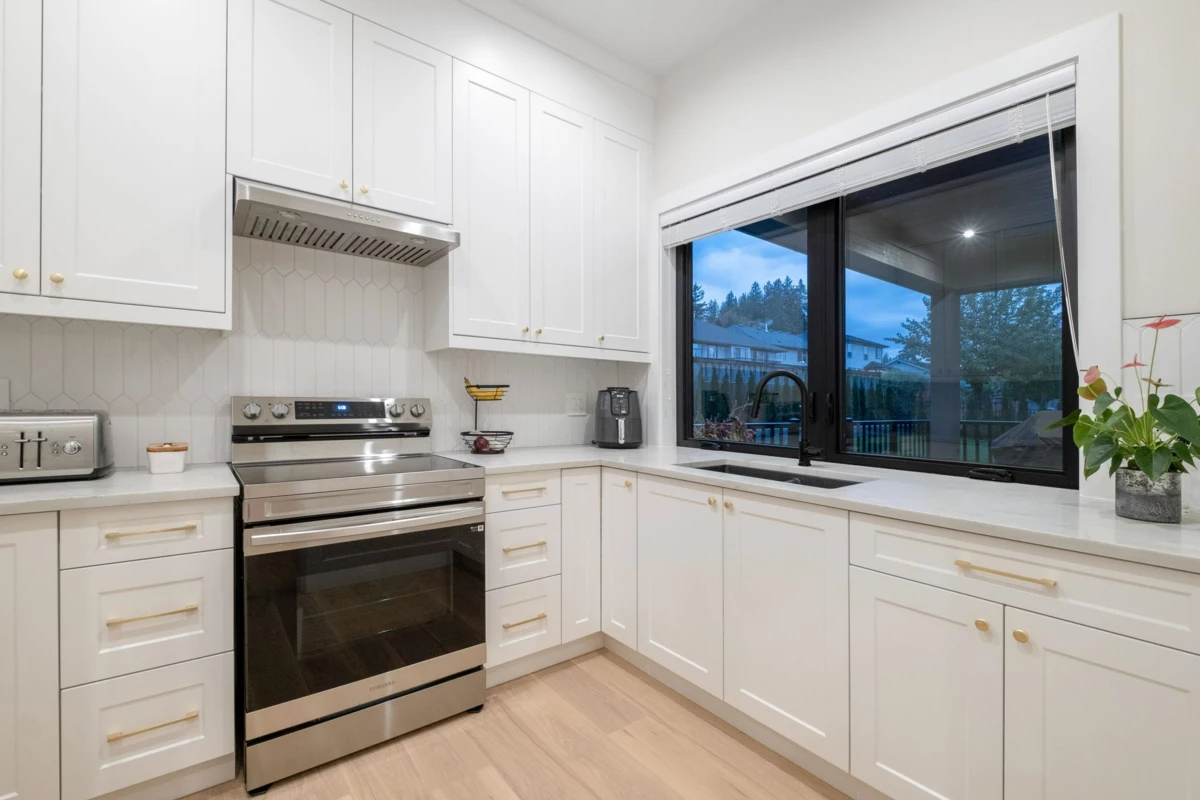 Bedroom 3 Photo of 21996 Isaac Crescent, Maple Ridge, BC