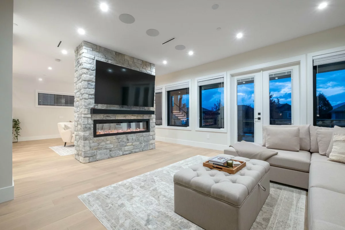 Kitchen Photo of 21996 Isaac Crescent, Maple Ridge, BC